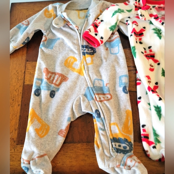 NWT-Carter's-Baby Boy-Fleece Infant Pajama Bundle-Multi-Color-Size NB & 3 Months - Picture 5 of 7